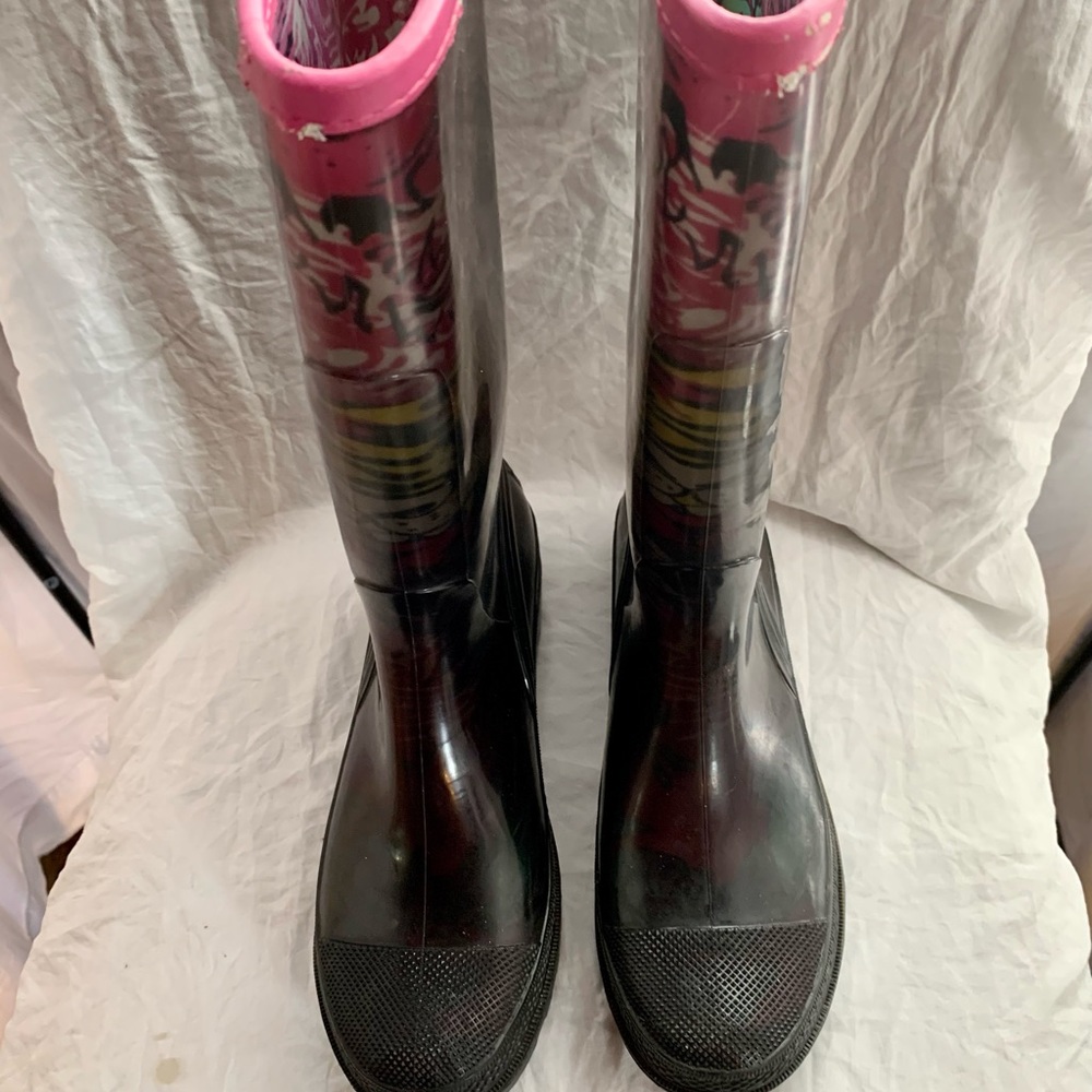 Ed Hardy Pink and Black Rain Boots